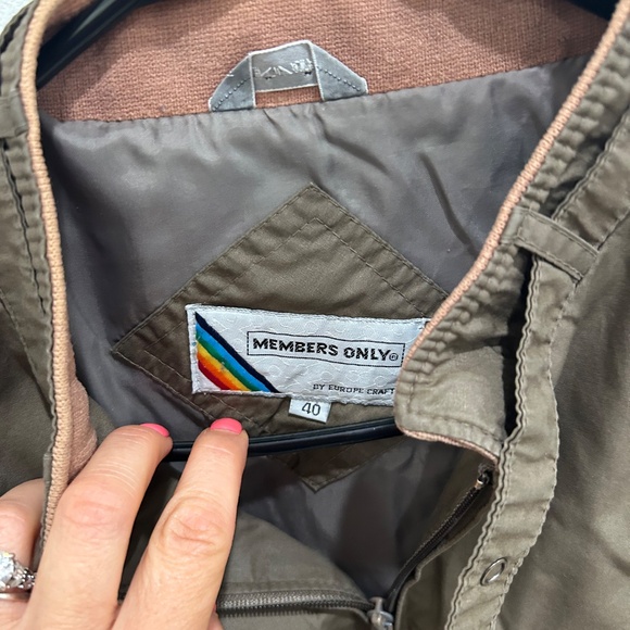 Men's Members Only Jacket, Brown Size 40 (M) - Picture 2 of 6